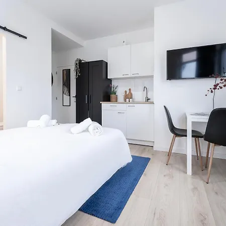 Minimalist-bed And Coffee Near 013 With Kitchen 펜션 *