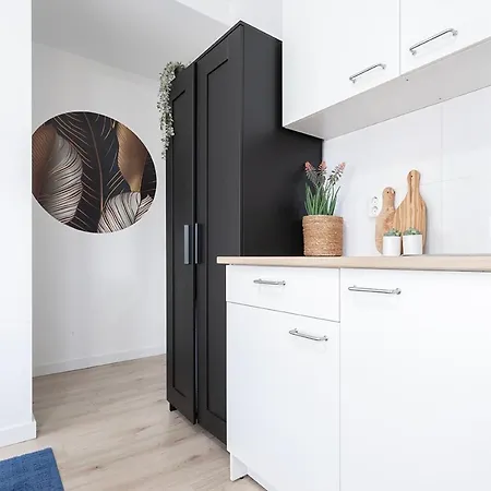 Minimalist-bed And Coffee Near 013 With Kitchen 펜션 *